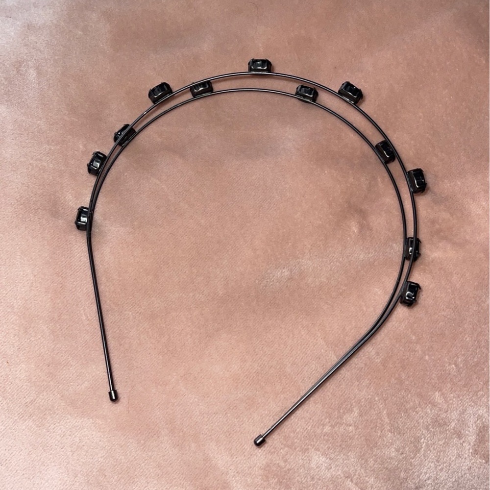 Black rhinestone headband